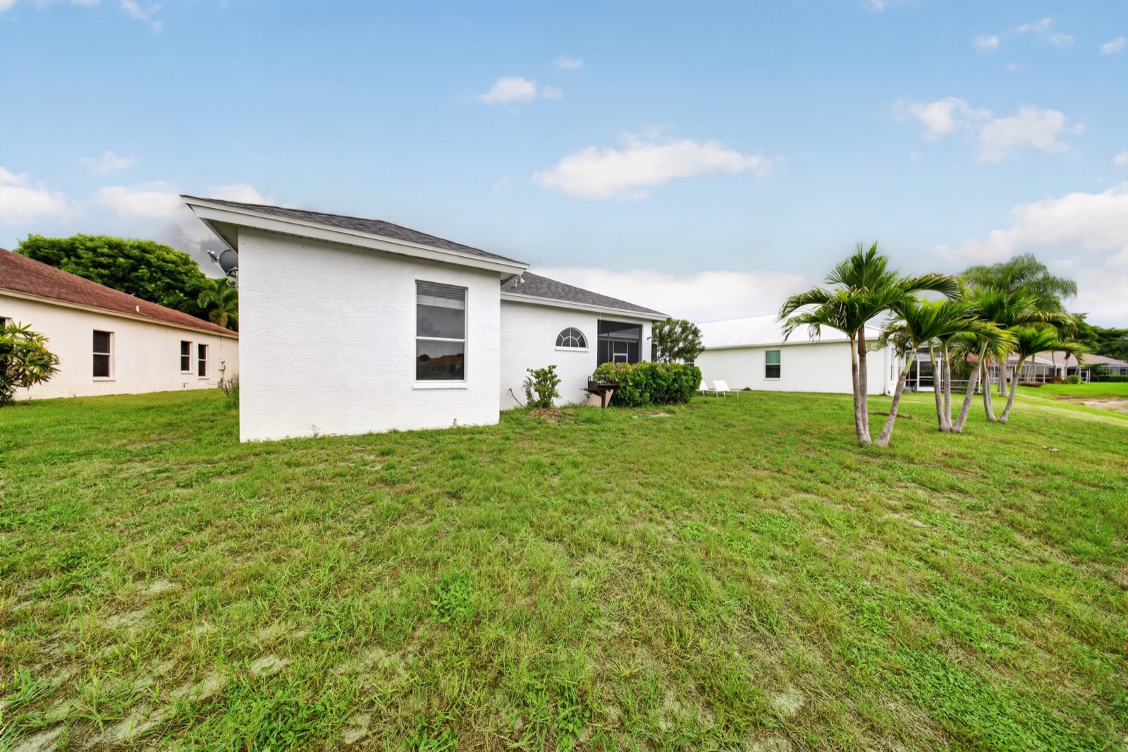 2628 White Cedar Lane, Naples — photo 37