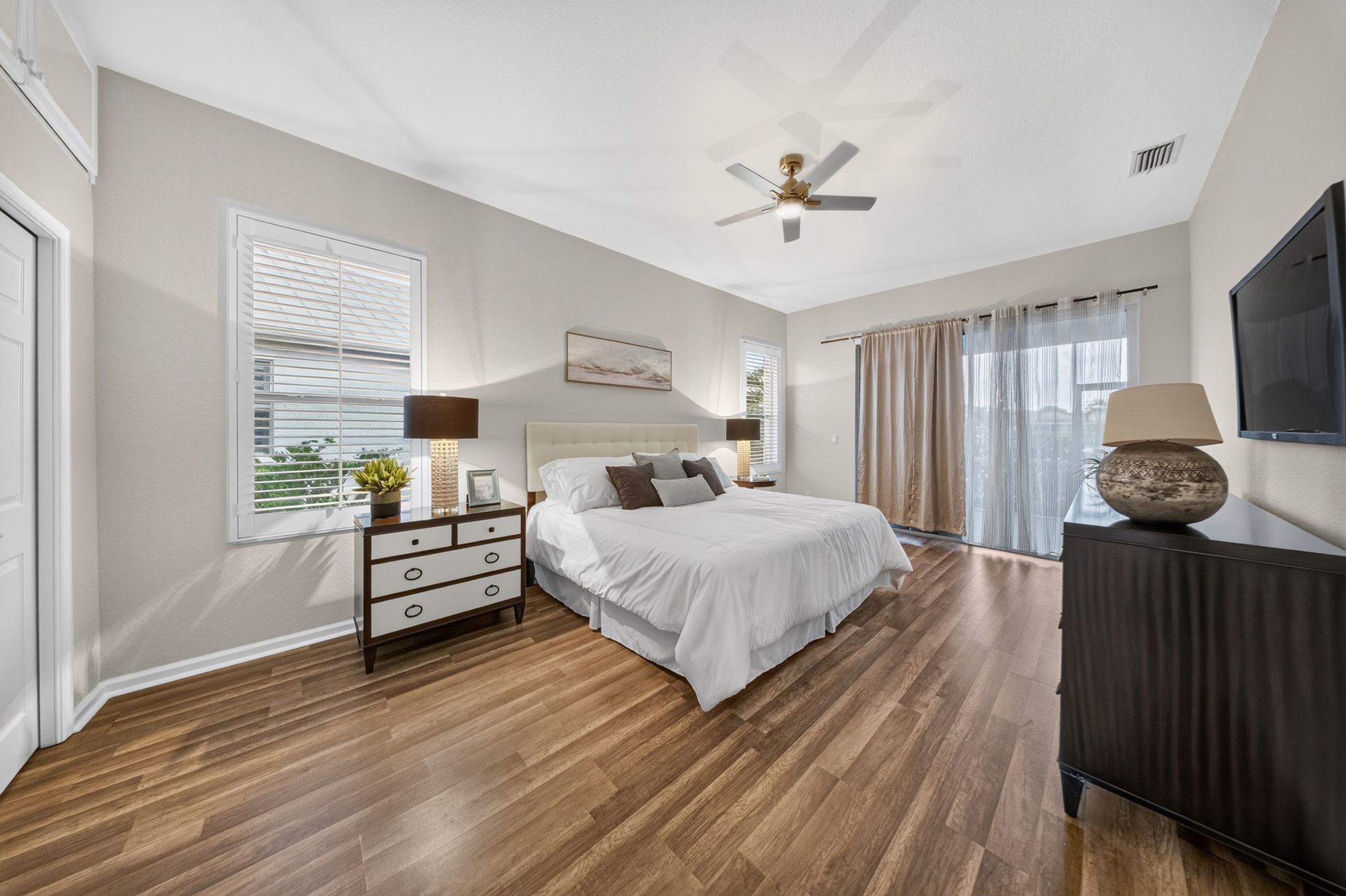 Primary bedroom suite